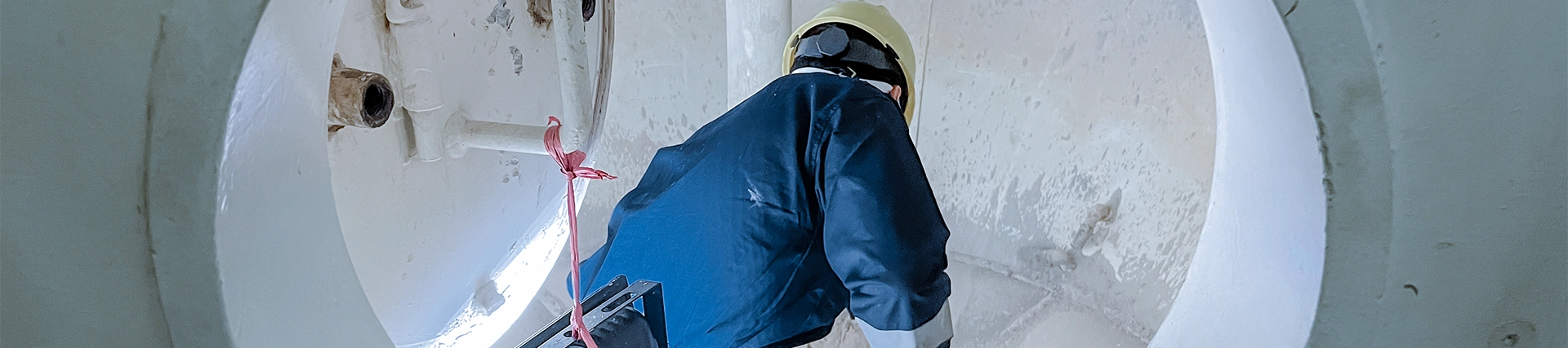 Skale Water tank cleaning